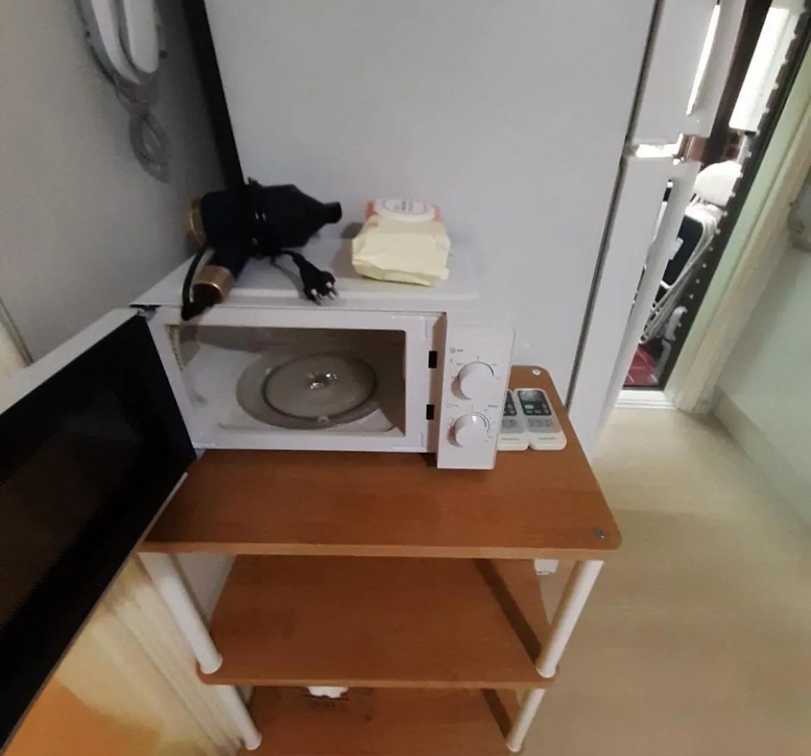 Sin-Sa Ap-Gu-Jeong Gangnam 10-Minute Walk 6People Apartment Seoul 0*,  South Korea